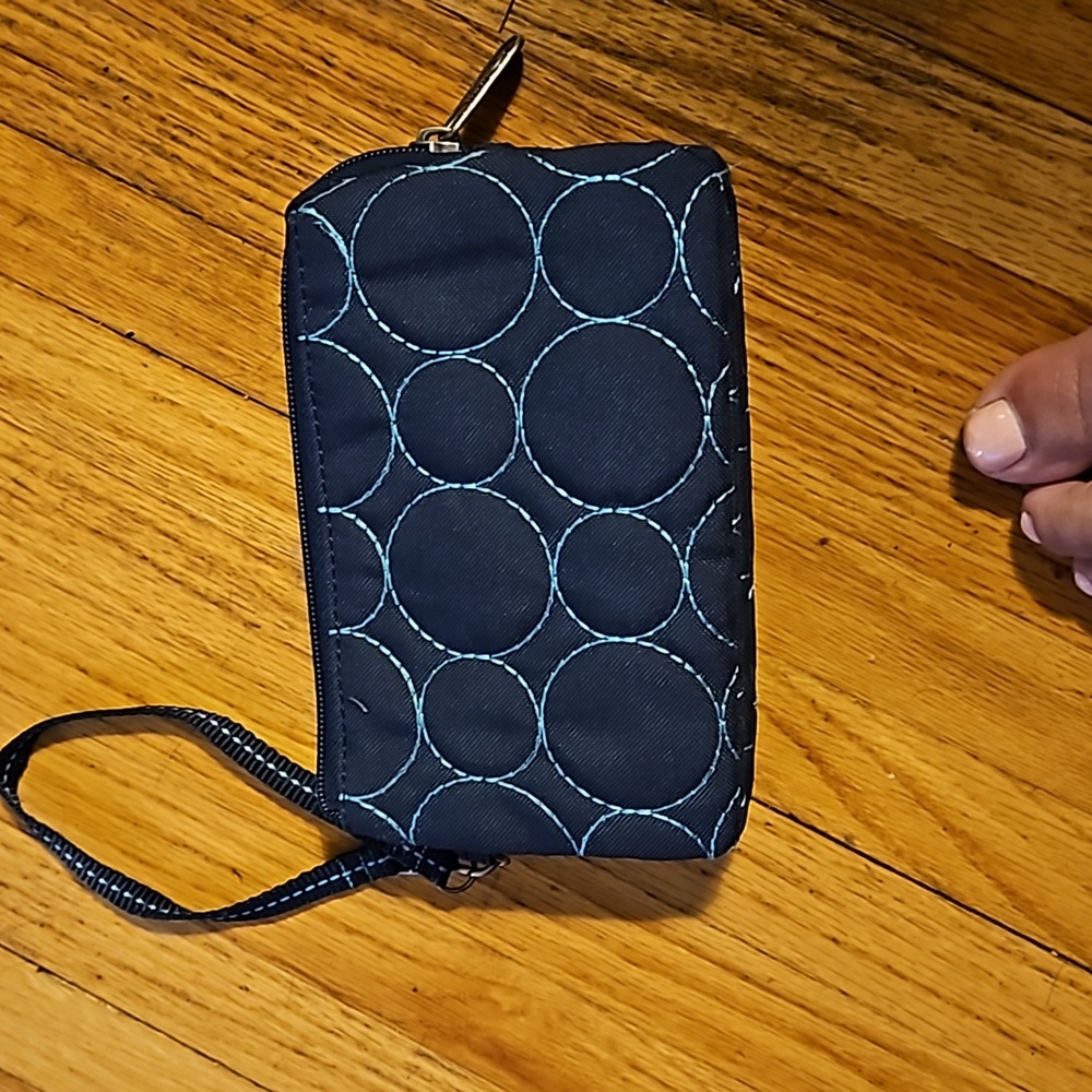 Thirty One Vary You wallet